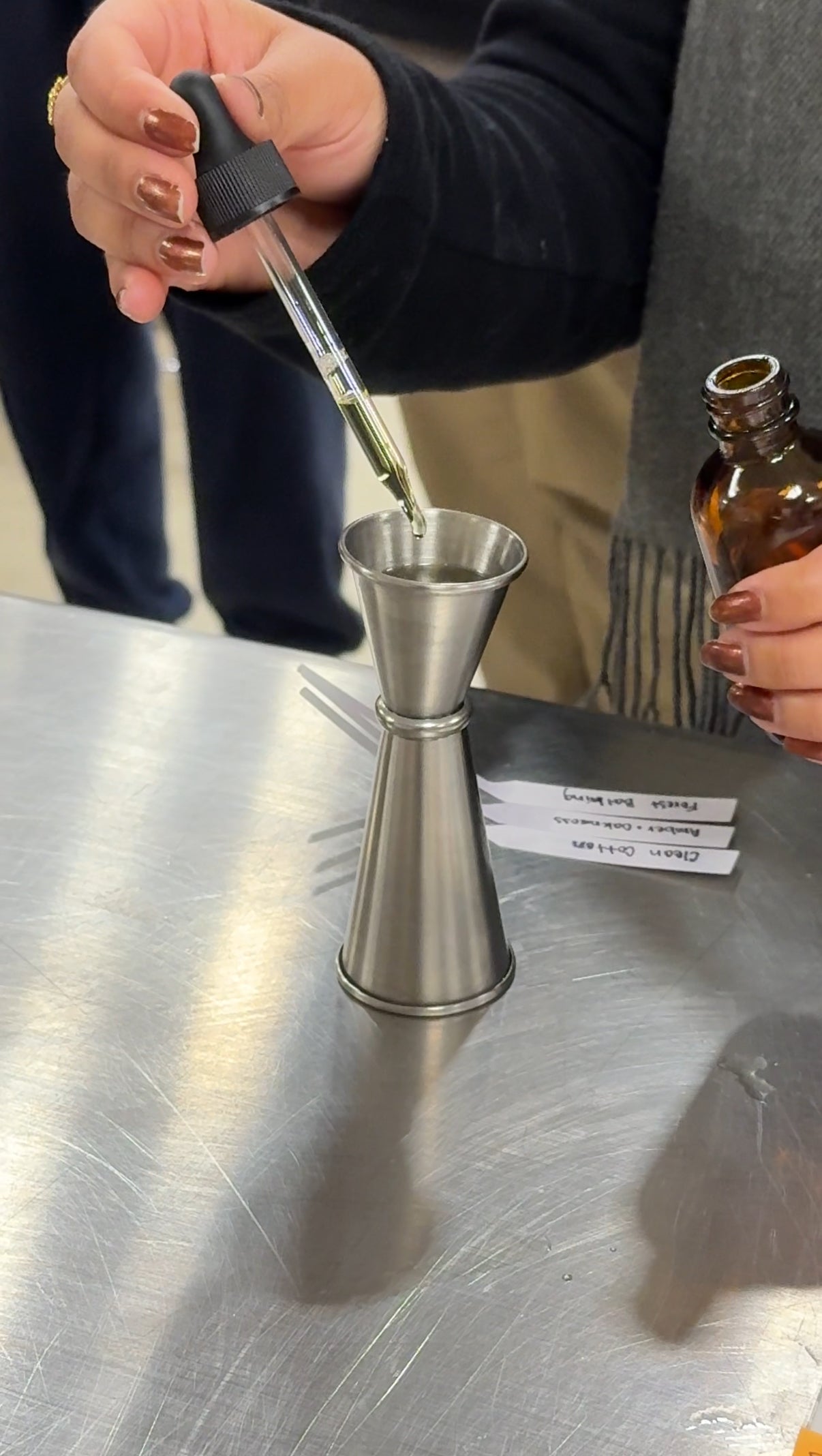 Galentine's Glow Candle Making Workshop