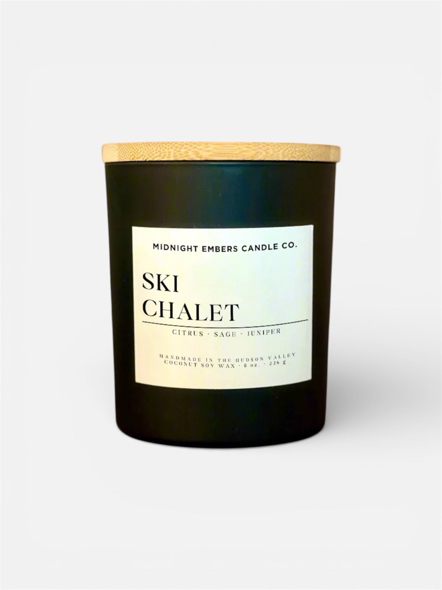 Ski Chalet 8 oz. Candle – Crisp Air & Amber Woods